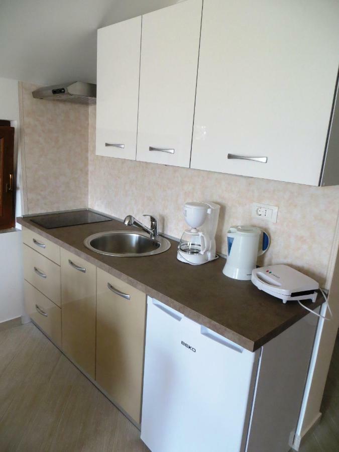 Apartmani Gracijela Карлобаг Экстерьер фото
